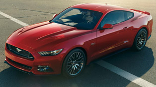 ford mustang offers an online ride across silverstone track!