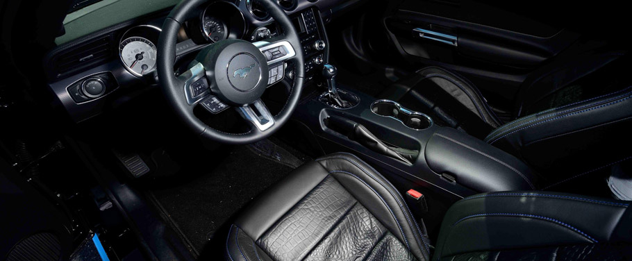 Petty's Garage Ford Mustang GT Interior 