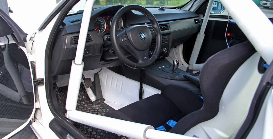 KBR Motorsport BMW E92 M3 Clubsport Interior 