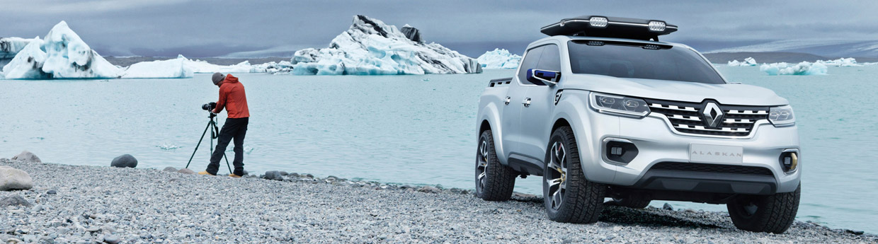 Renault Alaskan Concept Front View