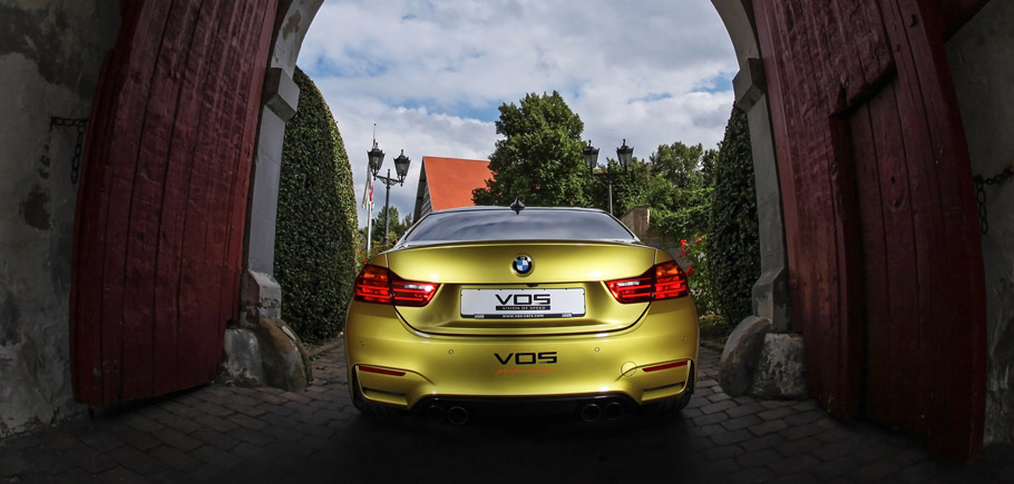 VOS BMW M4 Rear View