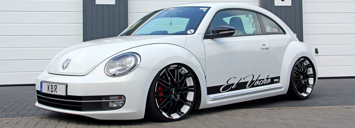 KBR Motorsport & SEK-Carhifi Volkswagen Beetle Front and Side View