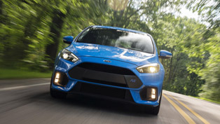 2016 ford focus rs receives an extra of 30hp to its 2.3-liter ecoboost engine