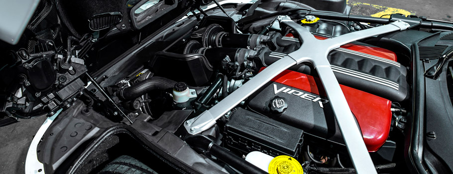 GeigerCars.de Dodge Viper GTS R710 Engine