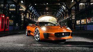 007 SPECTRE’s Jaguar C-X75 Made Official Debut in London
