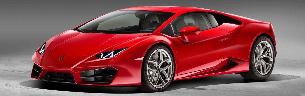 Lamborghini Huracan LP 580-2 Front and Side View
