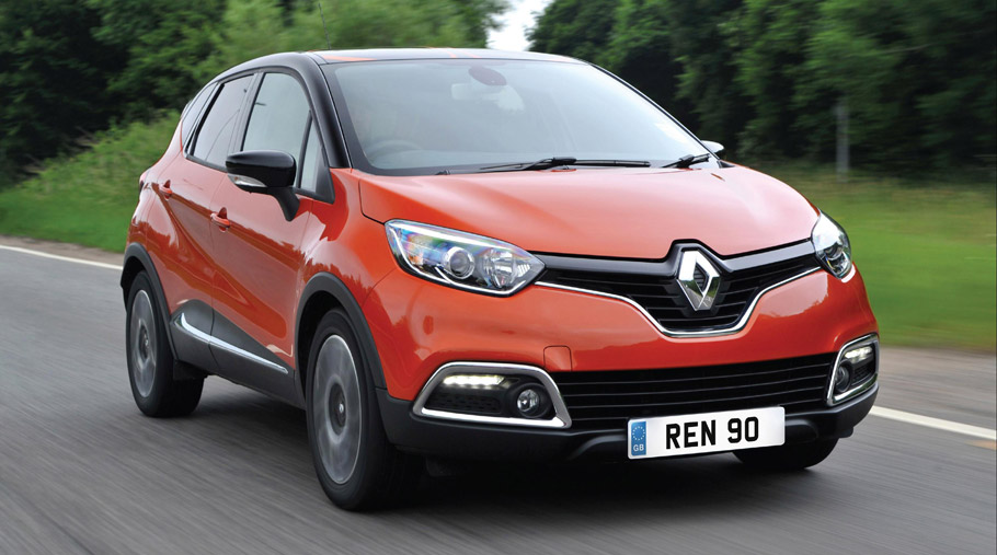 Renault Captur Front View