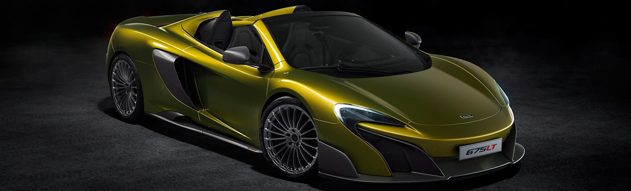 McLaren 675LT Spider Side View