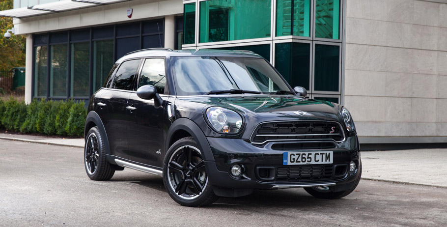 MINI Countryman Special Edition  Front View