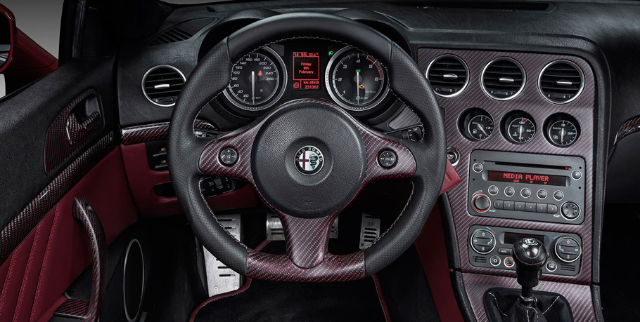 Fibra de Carbono Rosso Steering Wheel by Vilner 