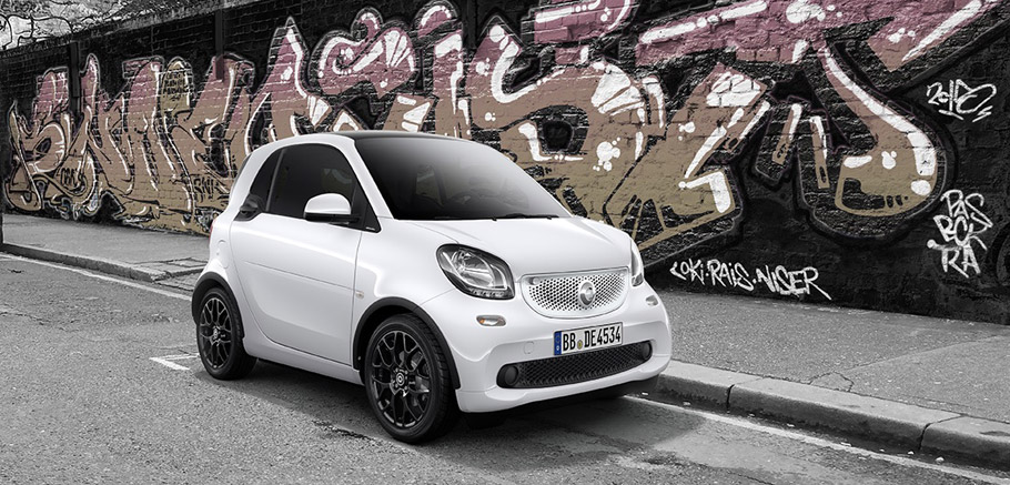 smart fortwo edition white