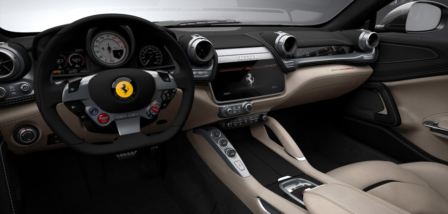 2016 Ferrari GTC4Lusso