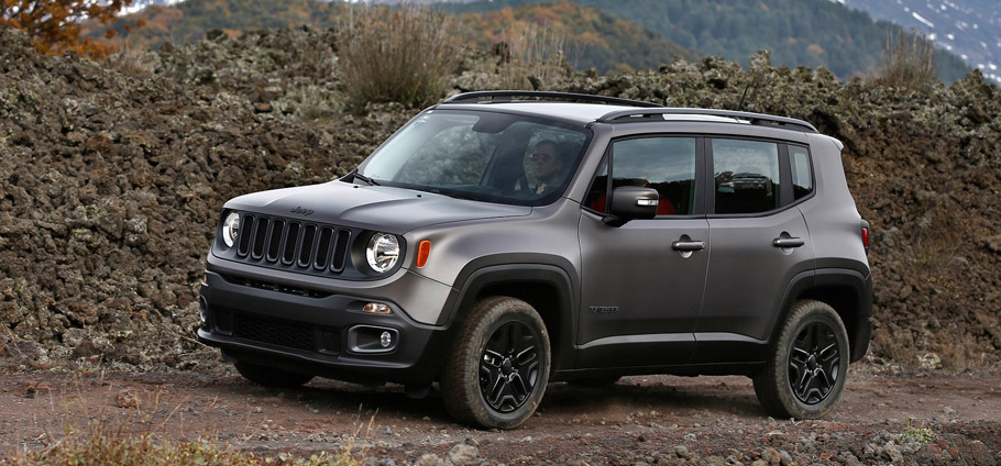 Jeep Renegade Night Eagle Side View