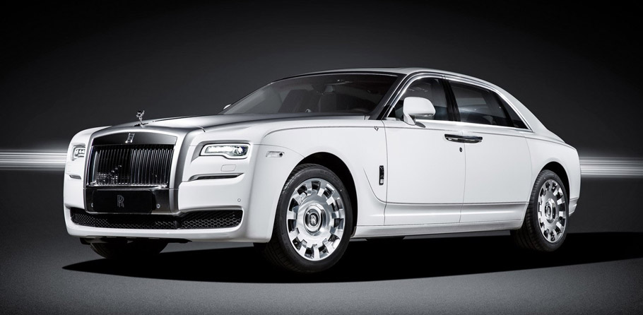 Rolls-Royce Ghost Eternal Love Edition Exterior 