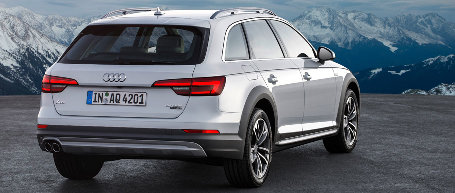 Audi A4 allroad quattro Rear View 