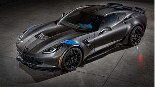 chevy showcases 2017 corvette grand sport beast at geneva show