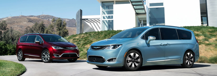 2017 Chrysler Pacifica - Two Models 