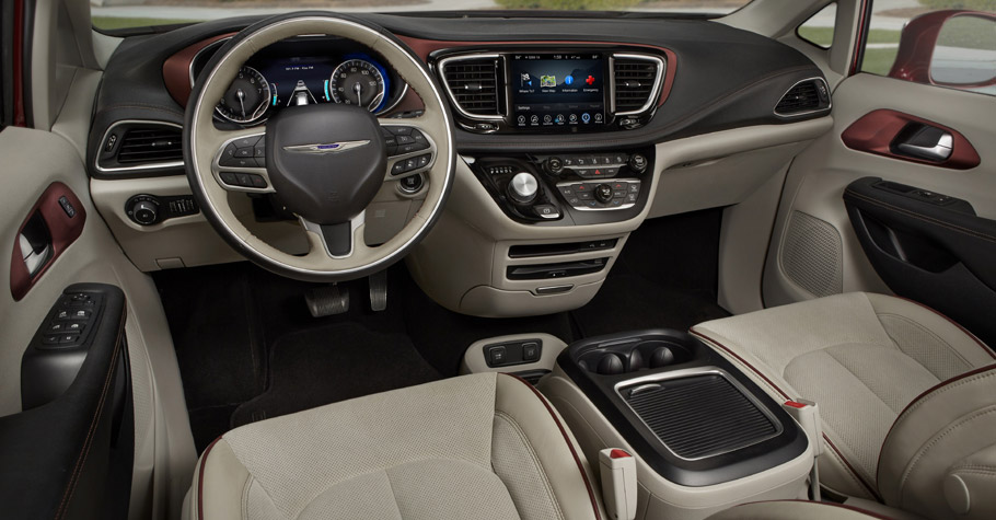 2017 Chrysler Pacifica Inerior 