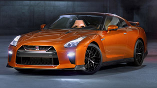 2017 Nissan GT-R Breaks Cover at the New York Auto Show [w/videos]