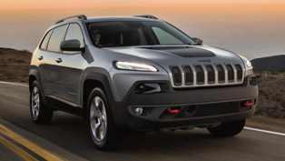 2016 Jeep Cherokee Trailhawk Achieves Big Success in Japan