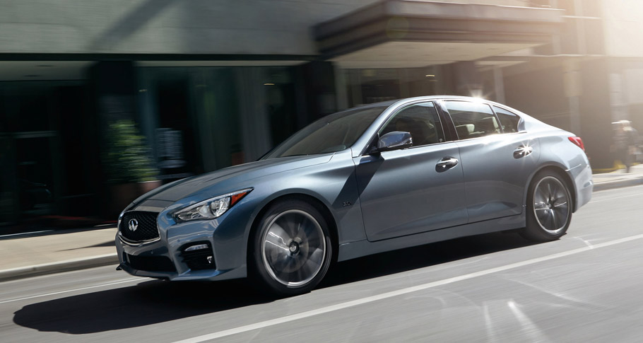 2016 Infiniti Q50 3.0t side view