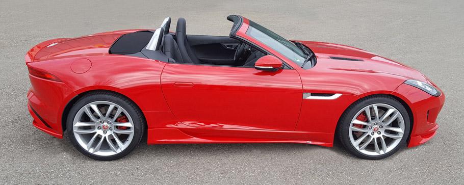 Piecha Jaguar F-Type Cabrio side view