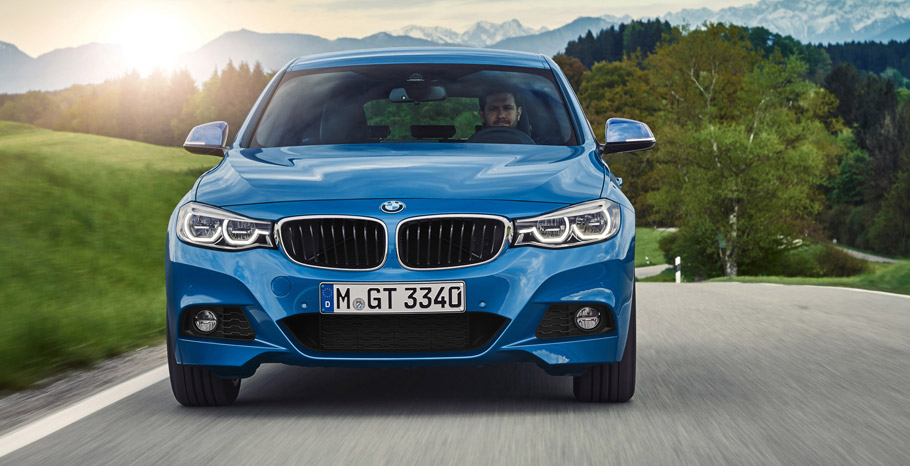 2017 BMW 3 Series Gran Turismo front view