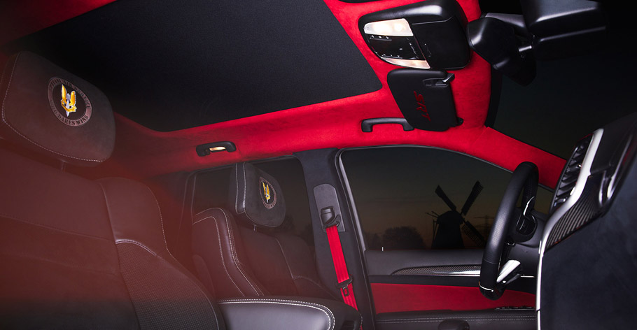 Vilner Jeep Grand Cherokee Interior - pic two 