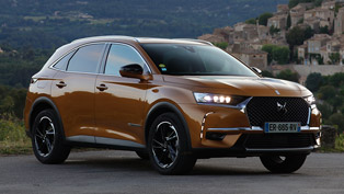 DS 7 CROSSBACK showcases comprehensive drivetrain system. Details here! 