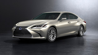 lexus showcases the new es model