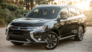 mitsubishi outlander phev takes home a prestigious award