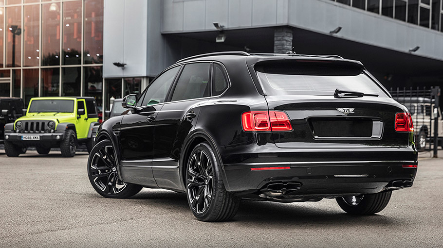 2018 Kahn Design Bentley Bentayga Diablo