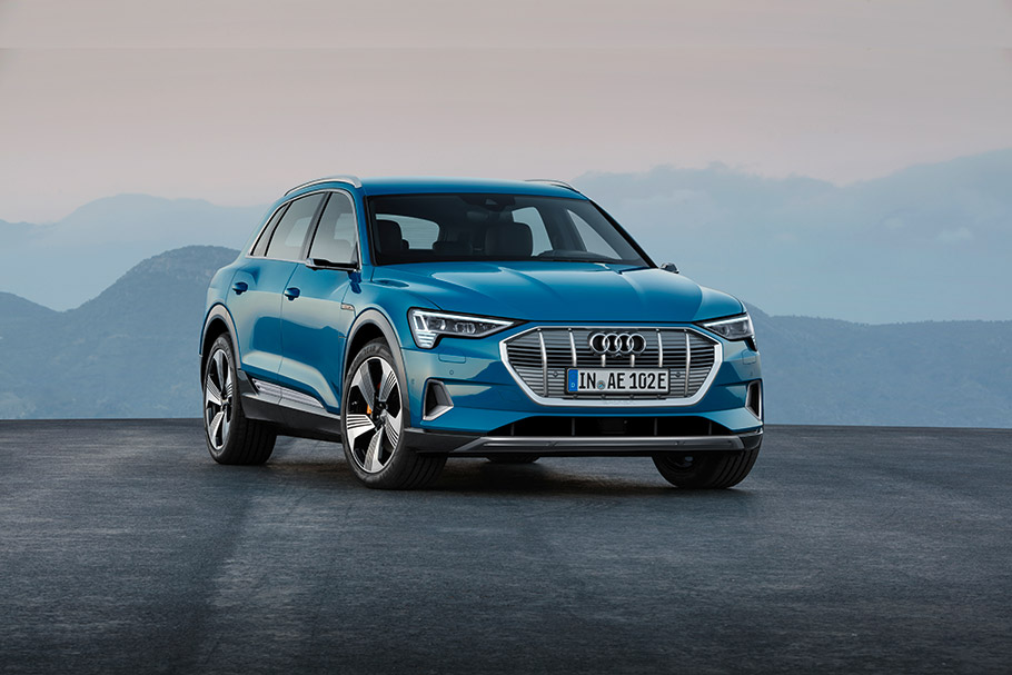 2019-Audi-e-tron-Launch-Ediiton-910
