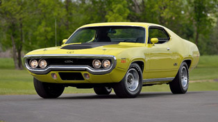 mecum auctions returns to kay bailey hutchison convention center!