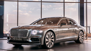 Bentley team unveils new Flying Spur at the Moscow City towers! 