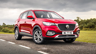 mg team reveals new hs c-segment suv. check it out!
