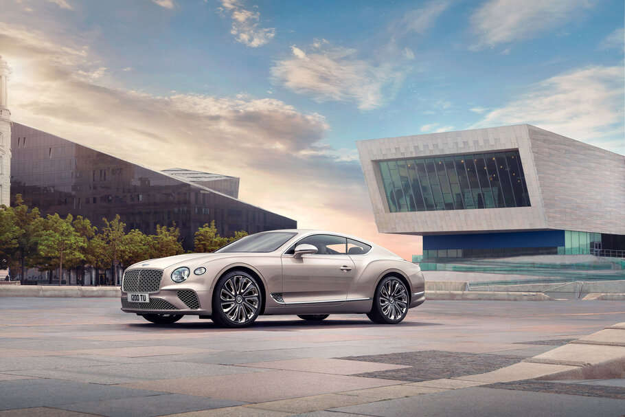 2021 GT Mulliner1