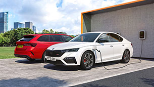 Electrifying new Skoda Octavia vRS iV charges