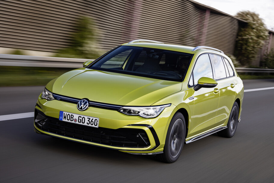 The new Volkswagen Golf Variant R-Line