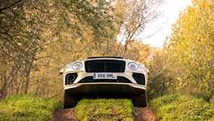 Bentley Bentayga V8 SUV