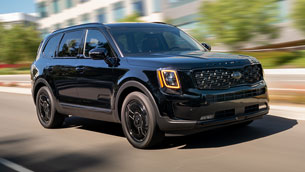 2021 Kia Telluride wins the 2021 Kelley Blue Book Best Resale Value Award