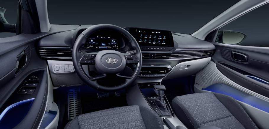 2022-Hyundai-BAYON-Interior