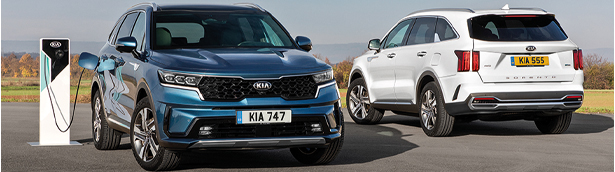 Kia Charge wins 'Best Eco Car App' award at the Marie Claire Sustainability event Kia Charge wins 'Best Eco Car App' award at the Marie Claire Sustainability event