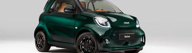 Check out this neat Smart fortwo with some neat BRABUS enhancements 