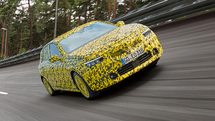 Vauxhall team advances with the tests of the new Astra model 