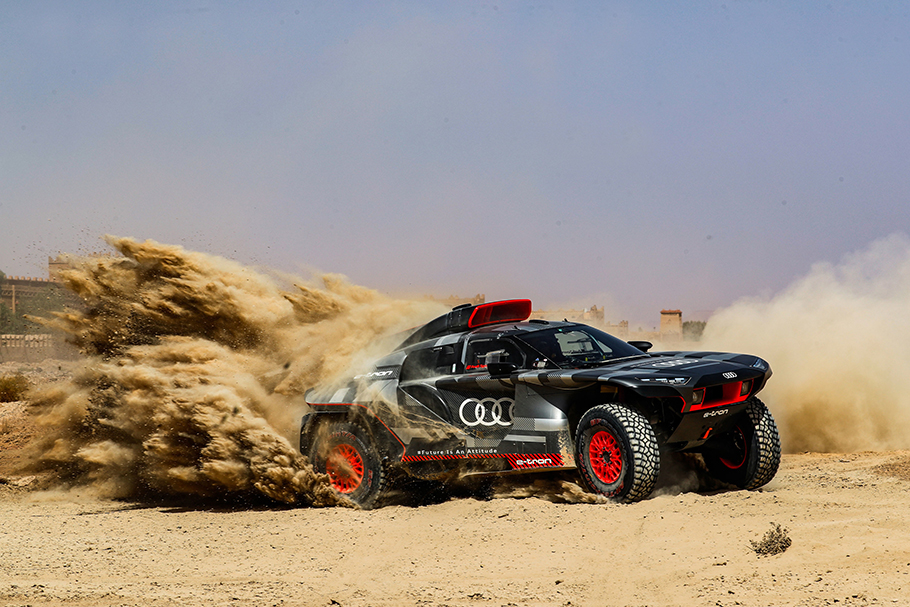 2021 Audi A8 Dakar