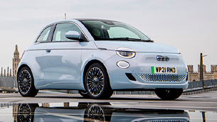 New Fiat 500 is named Best Small Electric Car by Parkers
