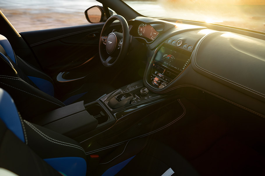 Aston Martin DBX707 2022 Interior View