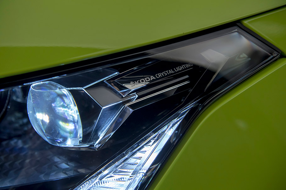 2022 Skoda Eenyaq Ccoupe RS iV Full LED Matrix headlights