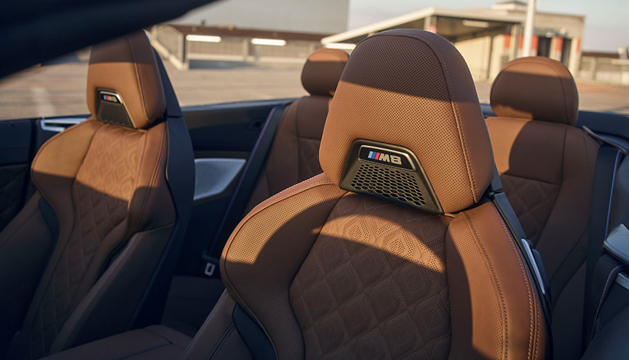 2023 BMW M8 Competition Convertible - Seats